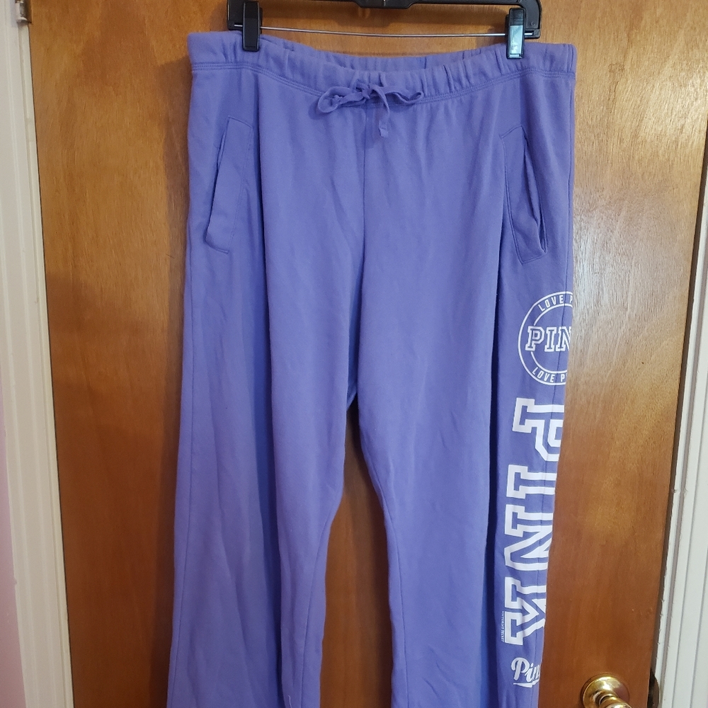 Pink accepting all reasonable offers just let me know thanks